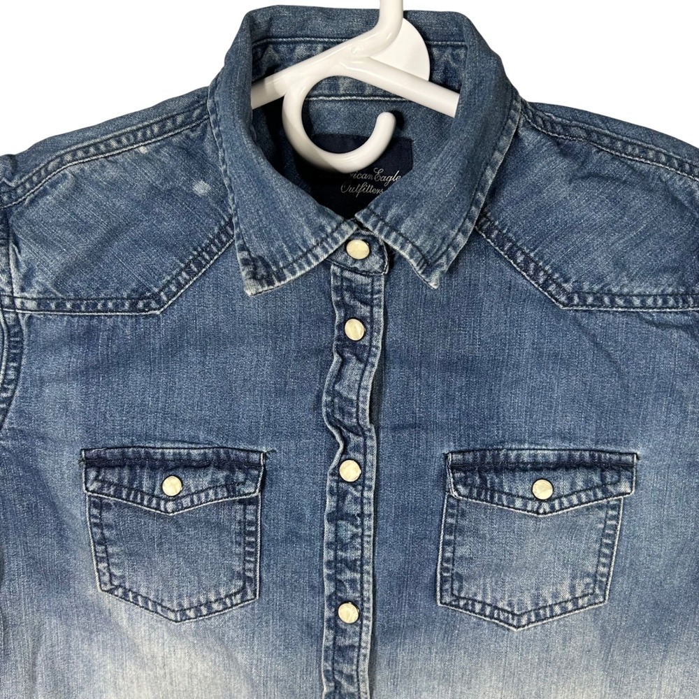 American Eagle Outfitters Women's Denimโ Western Ombre Button Down Shirt Small